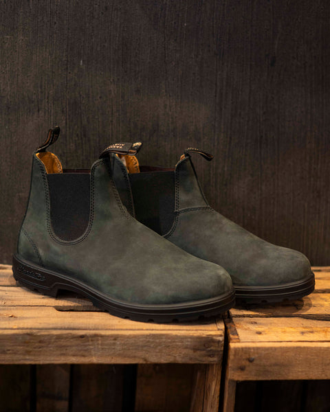 Boots Blundstone