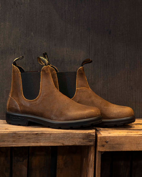 Boots BLUNDSTONE